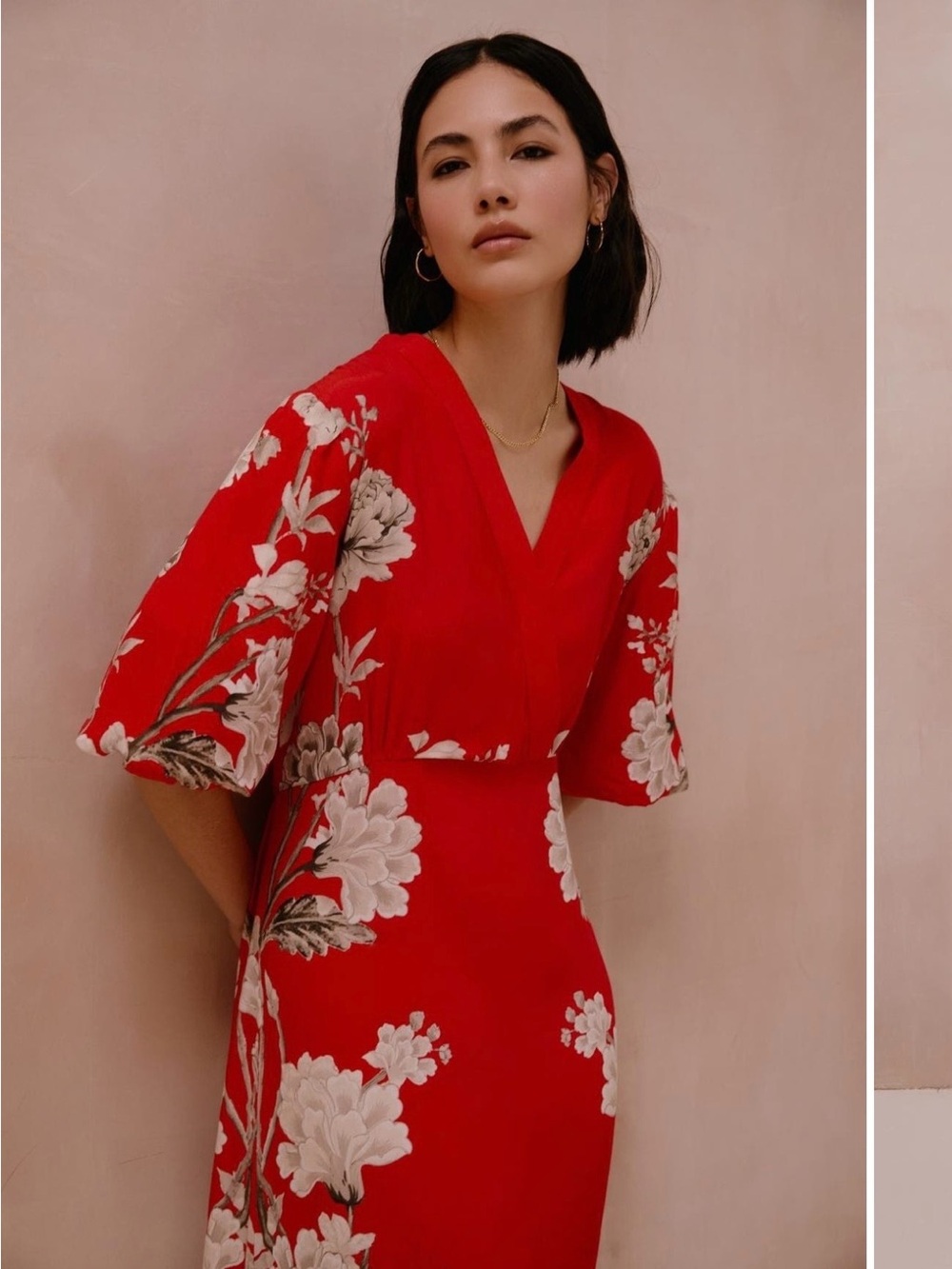 Red Floral V-Neck Midi Dress with Kimono Sleeves